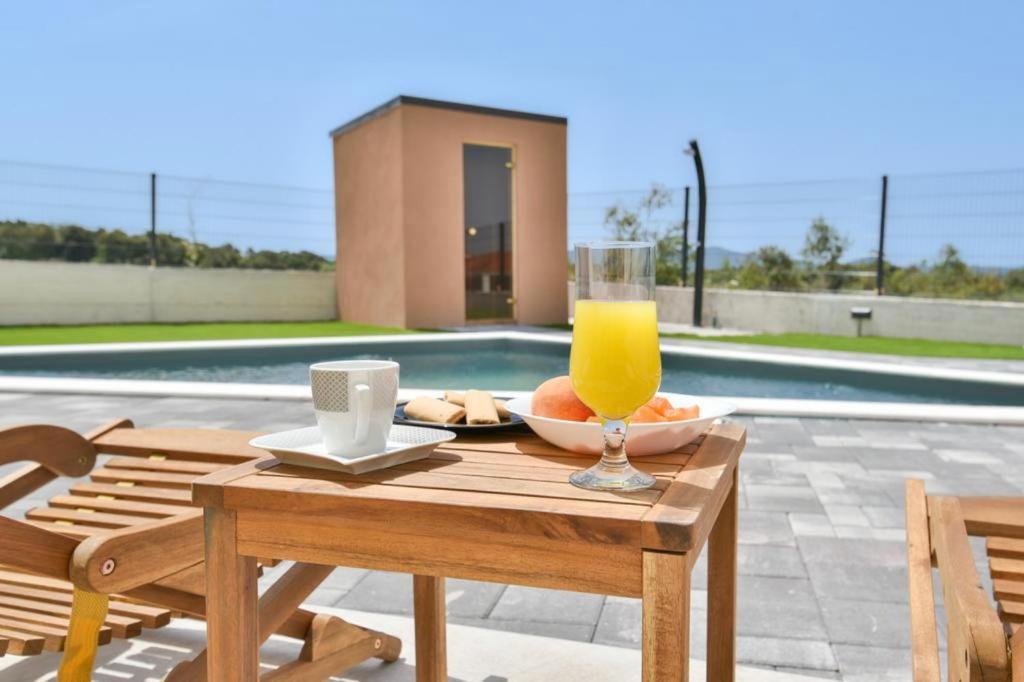 Villa Silente Sukosan Ngoại thất bức ảnh