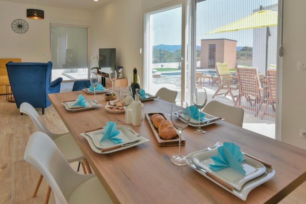 Villa Silente Sukosan Ngoại thất bức ảnh