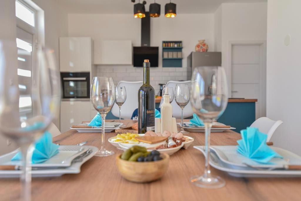 Villa Silente Sukosan Ngoại thất bức ảnh