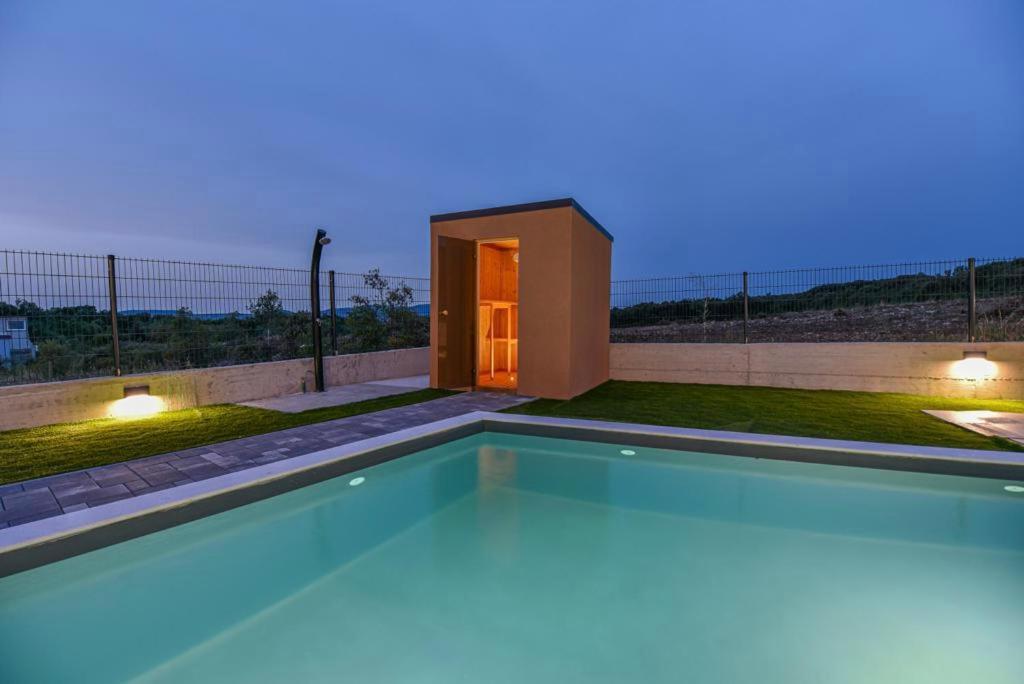 Villa Silente Sukosan Ngoại thất bức ảnh
