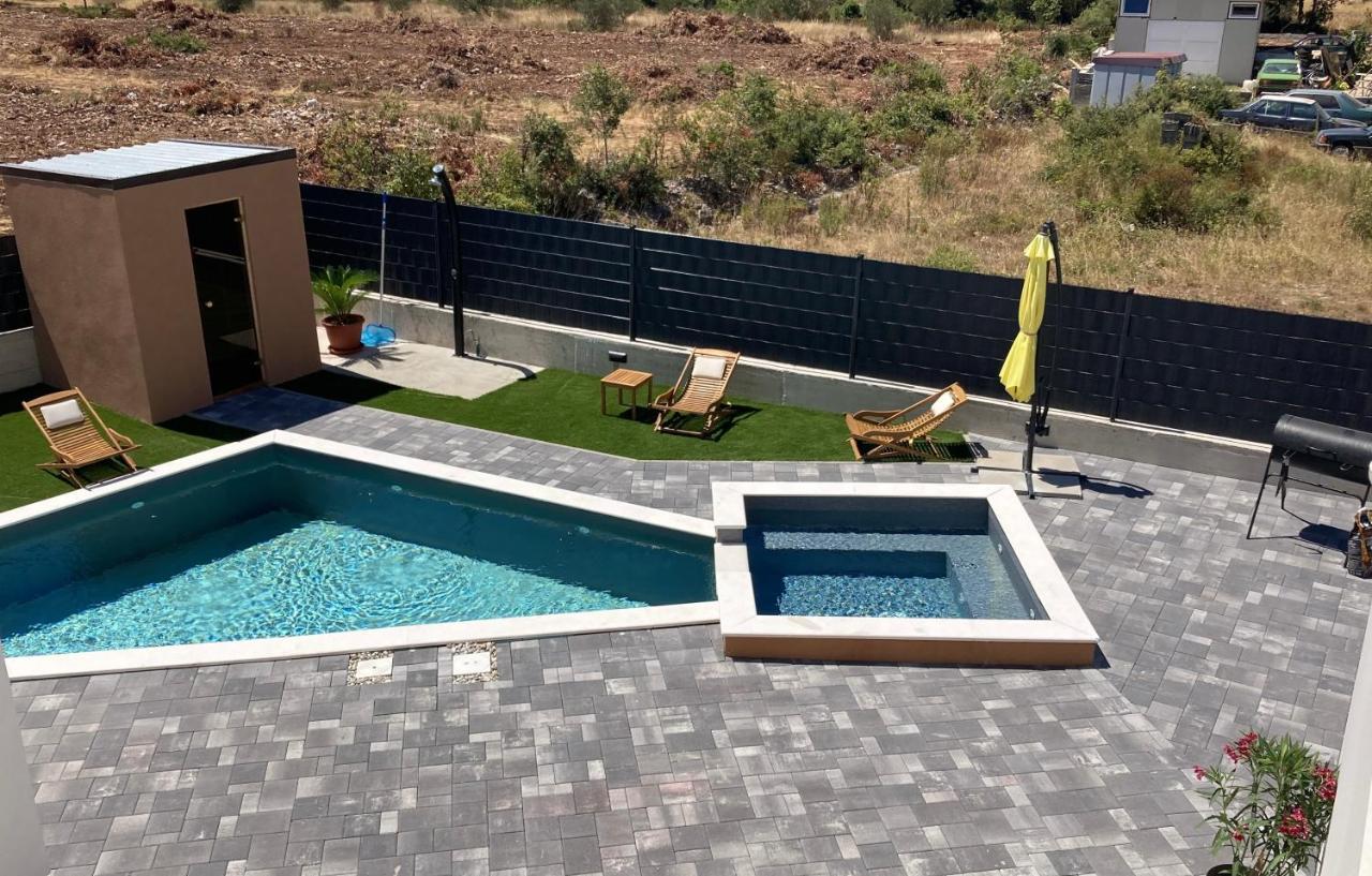 Villa Silente Sukosan Ngoại thất bức ảnh